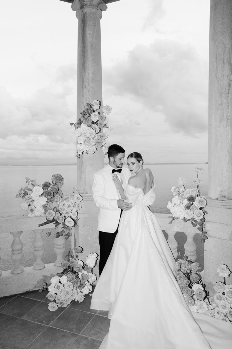 Hochzeitsvilla mit Balkon und Meerblick