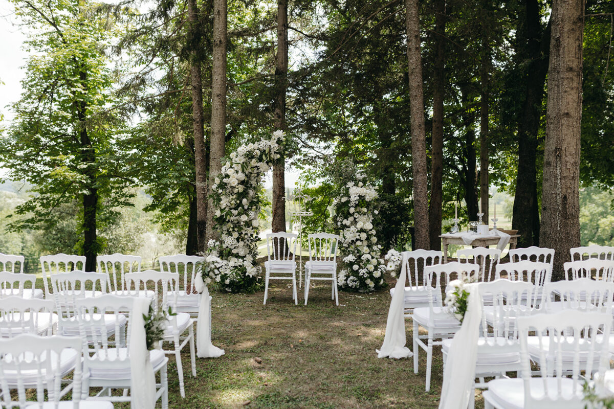 Trauung im Schlosspark einer Italienhochzeit